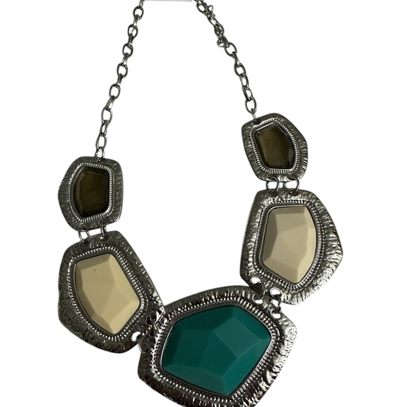 NWT Bansri Turquoise Chunky Statement Necklace in Silver tone NEW - Picture 2 of 14